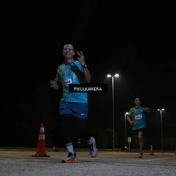 Runner Photo 5824456