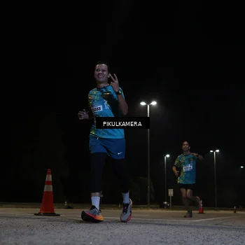 Runner Photo 5824457