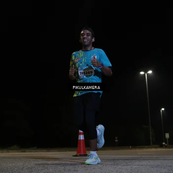 Runner Photo 5824531