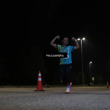 Runner Photo 5824746