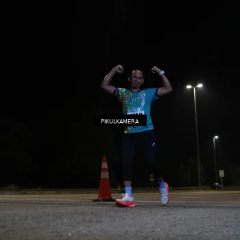 Runner Photo 5824779