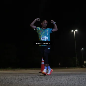 Runner Photo 5824800