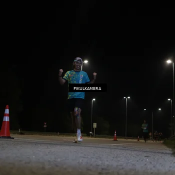 Runner Photo 5824840