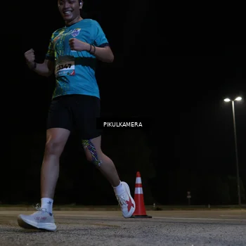 Runner Photo 5824973