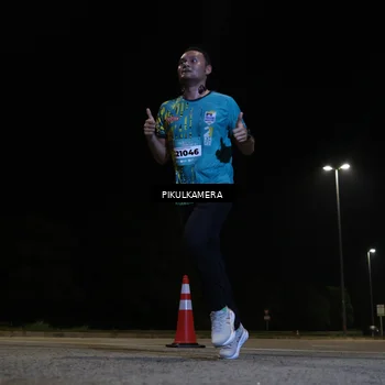 Runner Photo 5824999
