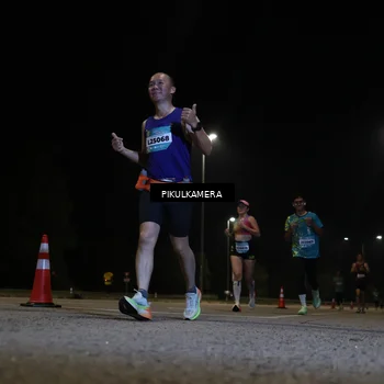 Runner Photo 5825106