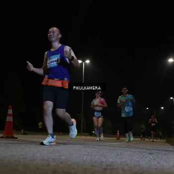 Runner Photo 5825112
