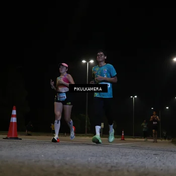 Runner Photo 5825118