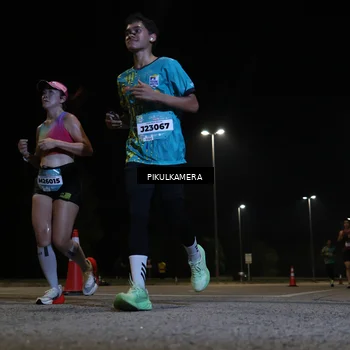 Runner Photo 5825168