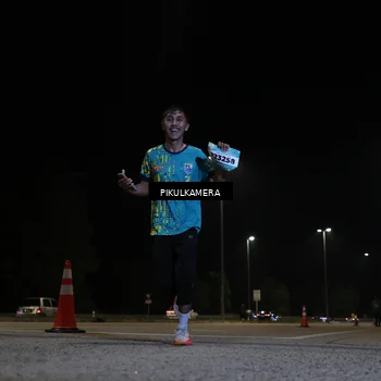 Runner Photo 5825349