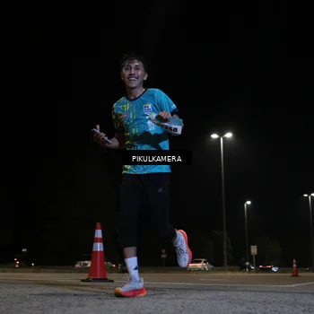 Runner Photo 5825358