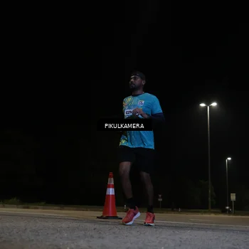 Runner Photo 5825506