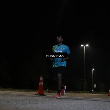 Runner Photo 5825509