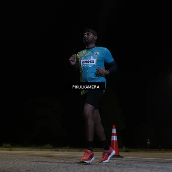 Runner Photo 5825518