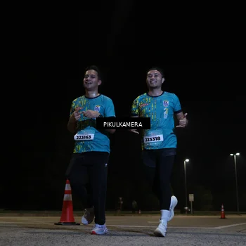 Runner Photo 5825616
