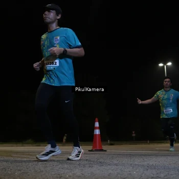 Runner Photo 5825646