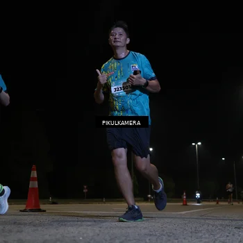 Runner Photo 5825766