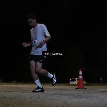 Runner Photo 5825915