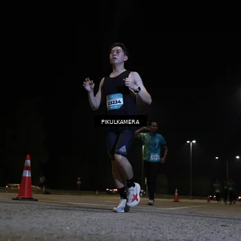 Runner Photo 5826040