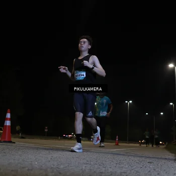 Runner Photo 5826049