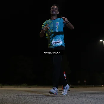 Runner Photo 5826171