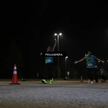 Runner Photo 5826237