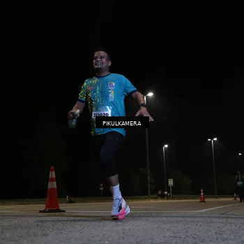 Runner Photo 5826490