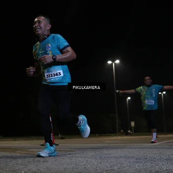 Runner Photo 5826491