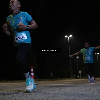Runner Photo 5826492