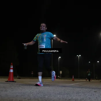 Runner Photo 5826503