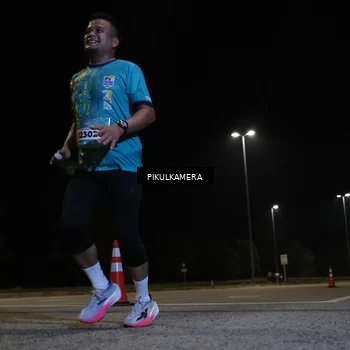 Runner Photo 5826504