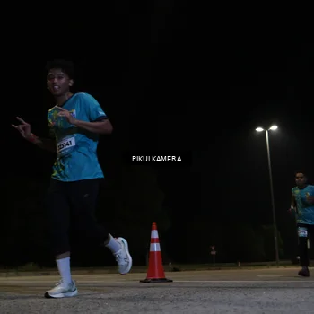Runner Photo 5826773