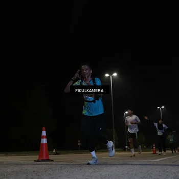 Runner Photo 5829000