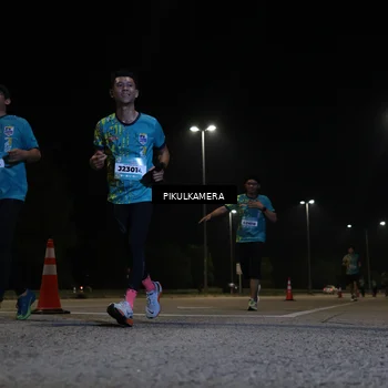 Runner Photo 5829073