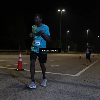 Runner Photo 5829504