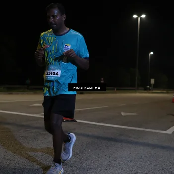 Runner Photo 5829509