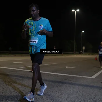 Runner Photo 5829525