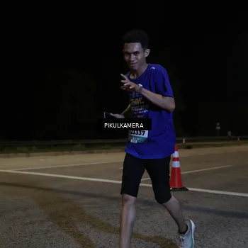 Runner Photo 5829536