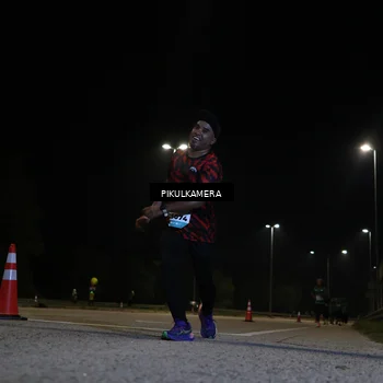 Runner Photo 5829669