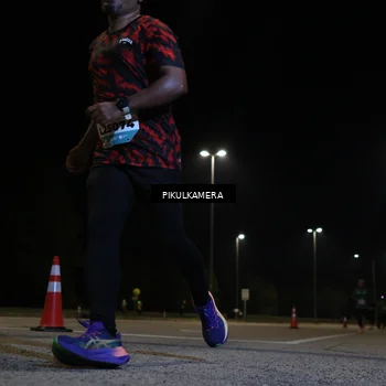 Runner Photo 5829675