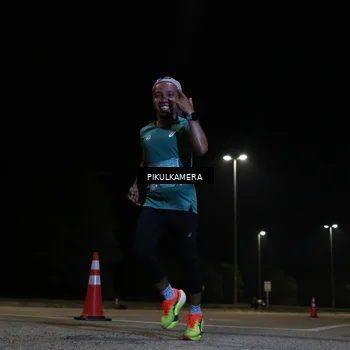 Runner Photo 5829697