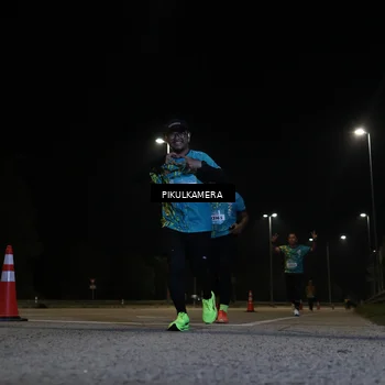 Runner Photo 5829735