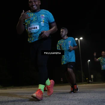 Runner Photo 5829743