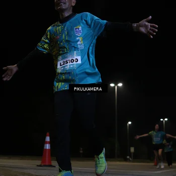 Runner Photo 5829914