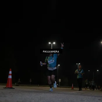 Runner Photo 5829943