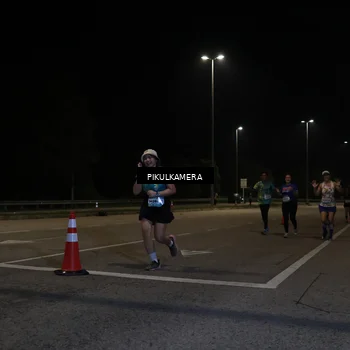 Runner Photo 5830096
