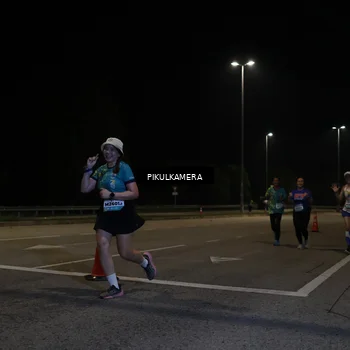 Runner Photo 5830108