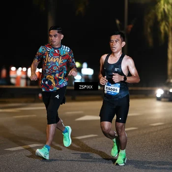 Runner Photo 5830140