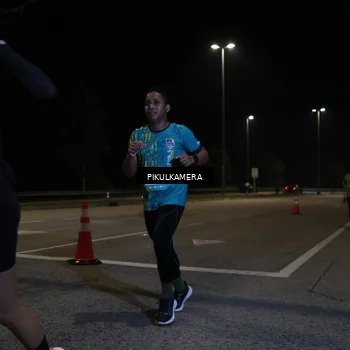 Runner Photo 5830324