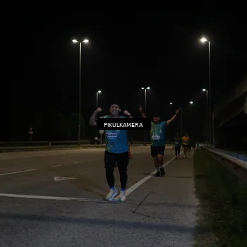 Runner Photo 5830453